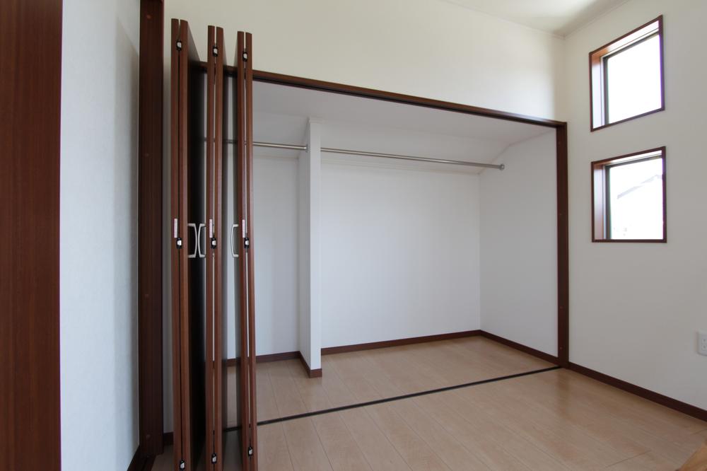 Non-living room. Our construction cases