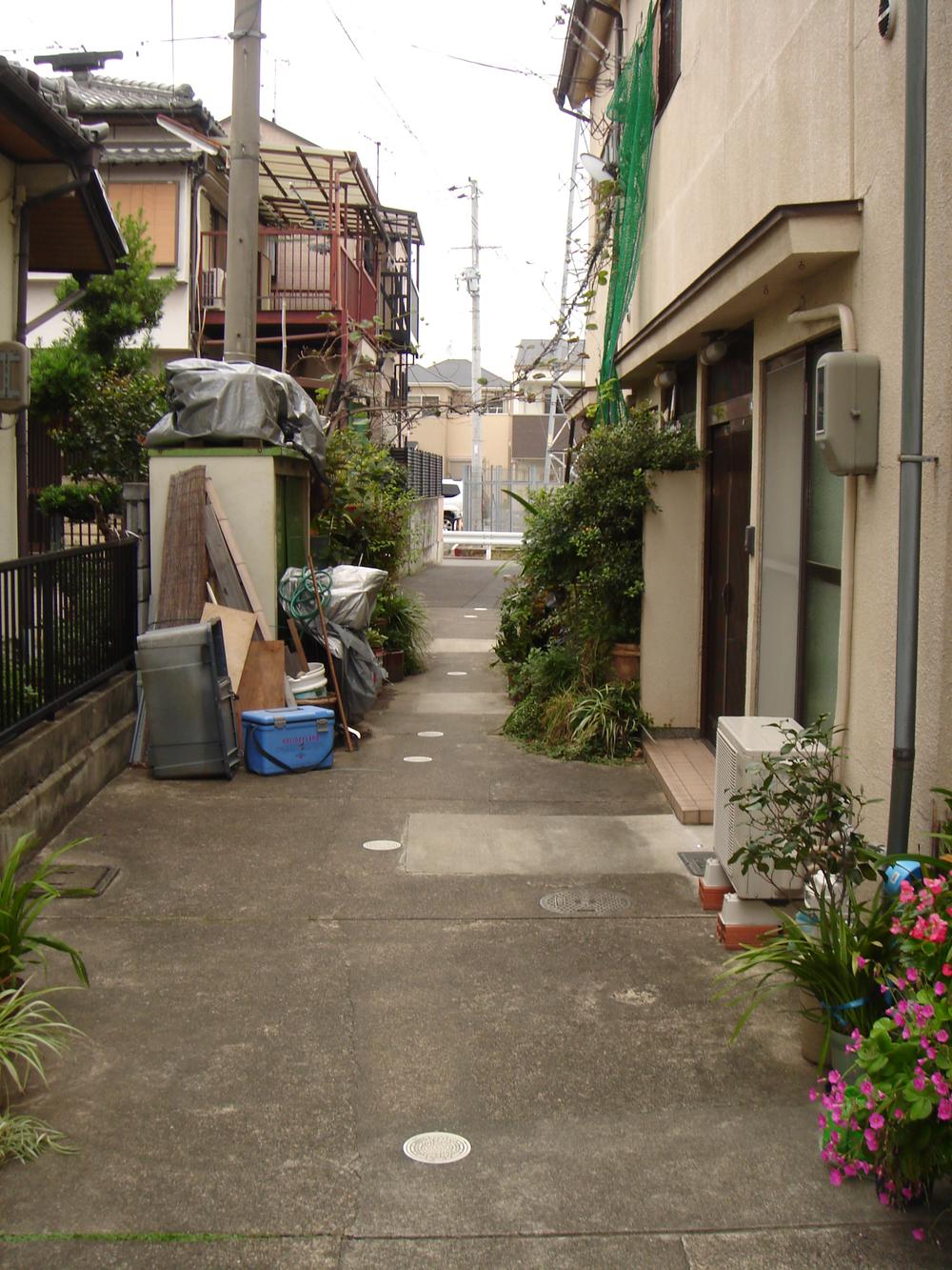 Local photos, including front road. Before road (November 2013) Shooting