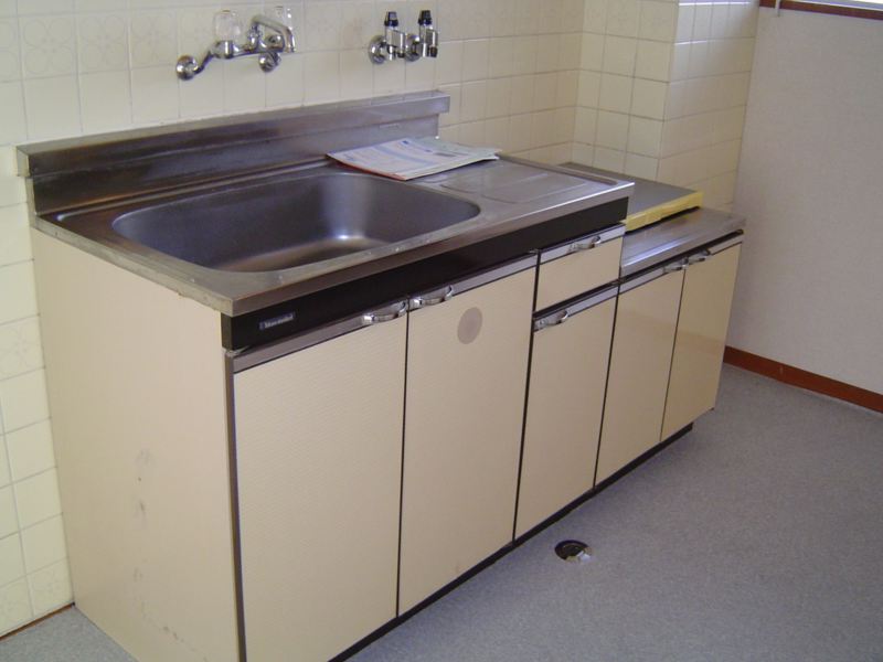 Kitchen. Gas stove corresponding Kitchen ☆