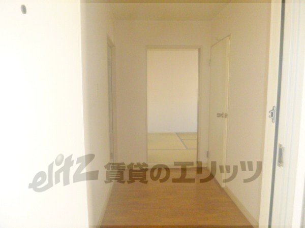 Other room space. Corridor