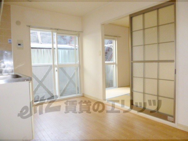 Living and room