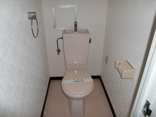 Toilet. bus ・ Restroom ☆