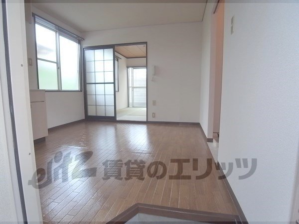 Other room space. Corridor