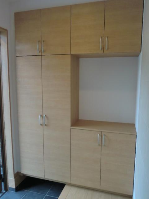 Receipt. Entrance storage (enforcement example)