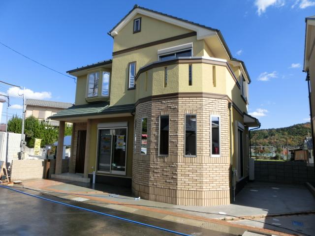 Local photos, including front road