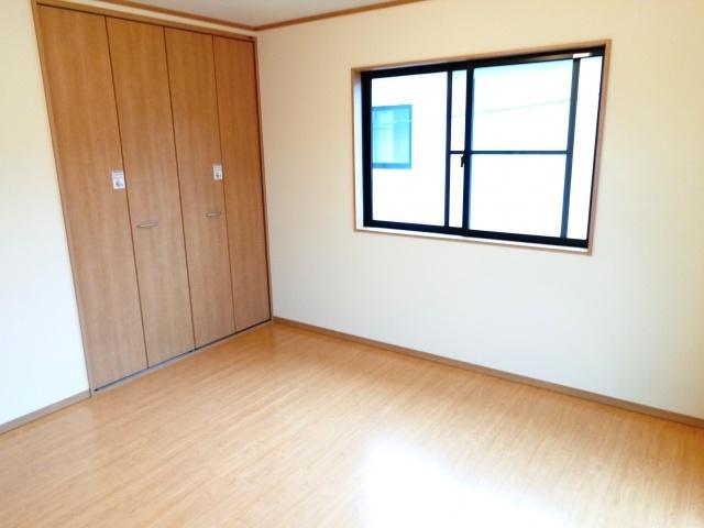 Non-living room. Second floor Western-style west 8 pledge