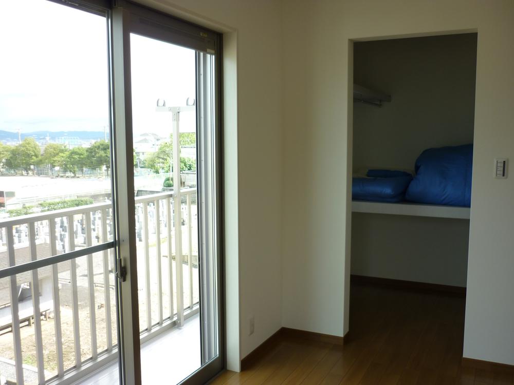 Non-living room. Our construction cases