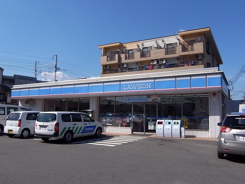 Convenience store. 100m until Lawson Oyamazaki Kagamida store (convenience store)