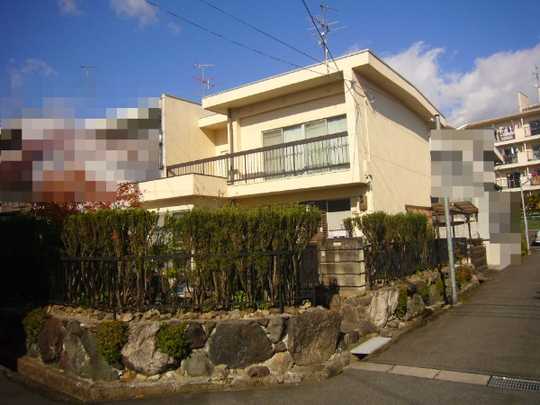 Local appearance photo. Southeast corner lot, It is the end house. 