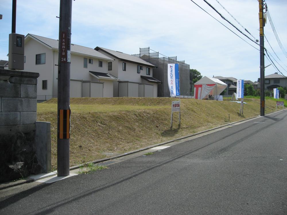 Local photos, including front road. Local (July 2013) Shooting