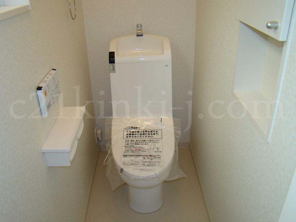 Toilet. Same specifications Photos
