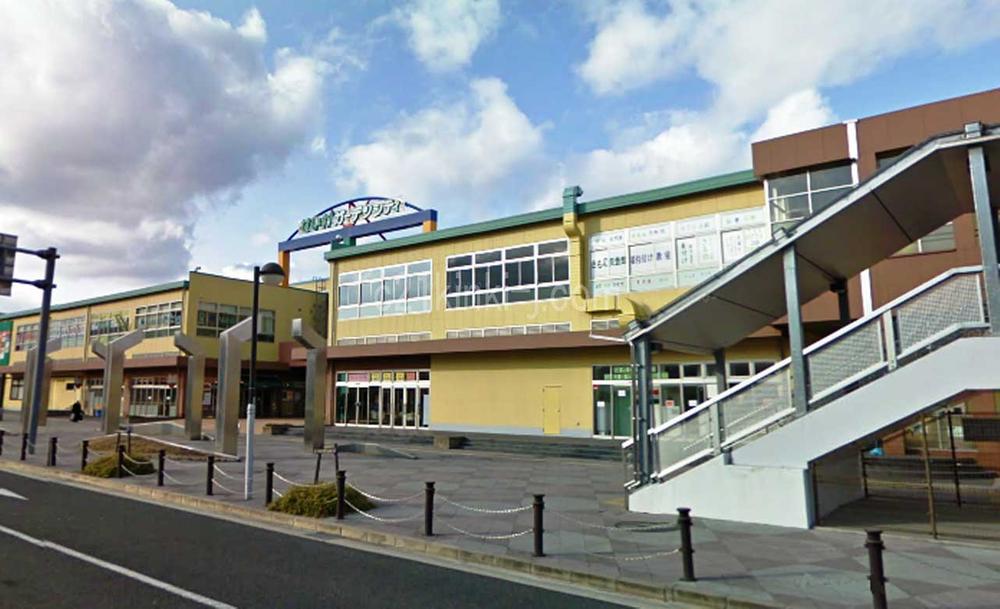 Shopping centre. Achievements to Garden City 3130m