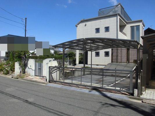 Local appearance photo. Local (10 May 2013) Shooting