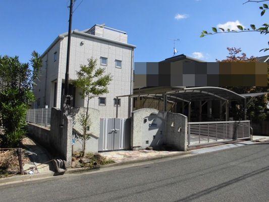 Local appearance photo. Local (10 May 2013) Shooting