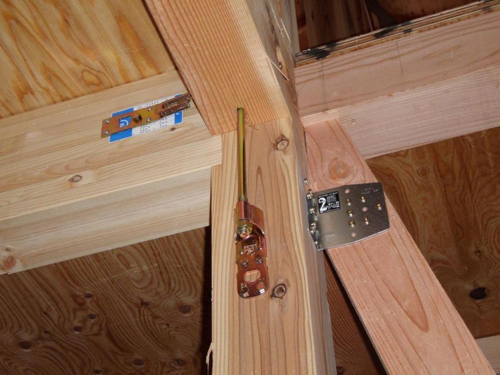 Construction ・ Construction method ・ specification. Seismic hardware