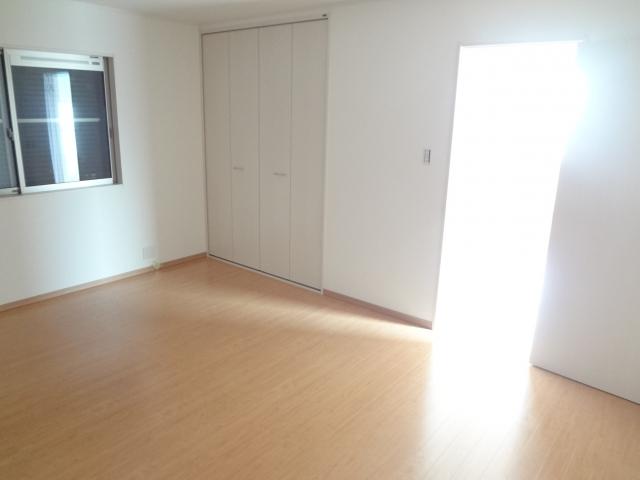 Non-living room. Second floor Western-style north 10 Pledge