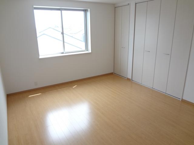 Non-living room. Second floor Western-style south 10 Pledge