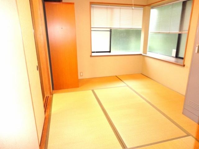 Non-living room. 1st floor Japanese-style room 6 quires
