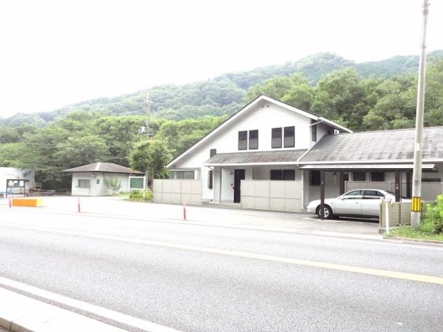 Local photos, including front road