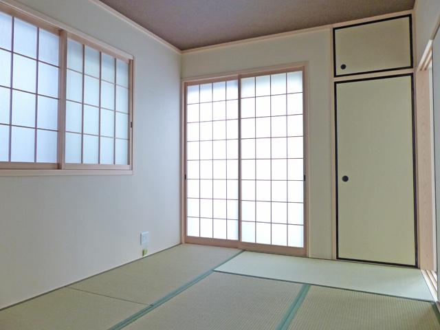 Other introspection. Same specifications photos (Japanese-style)