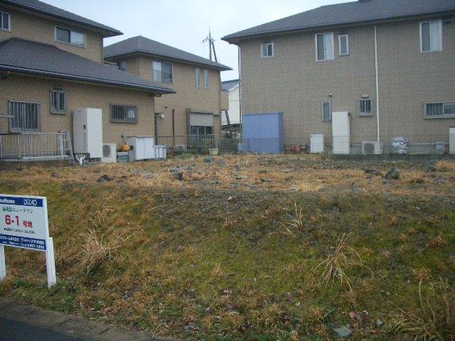 Local land photo. Local (March 2012) shooting