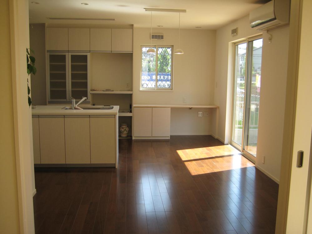 Living. Indoor (10 May 2013) Shooting