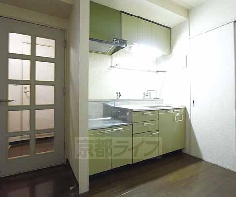 Kitchen. The whole kitchen.