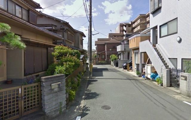 Local photos, including front road. Before road west Width 6m