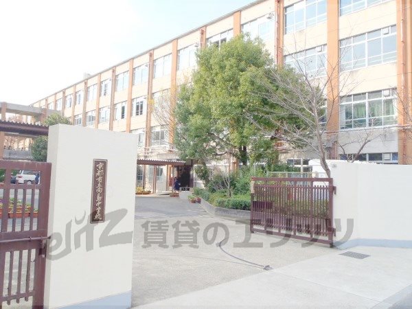 Junior high school. Mukojima 210m until junior high school (junior high school)