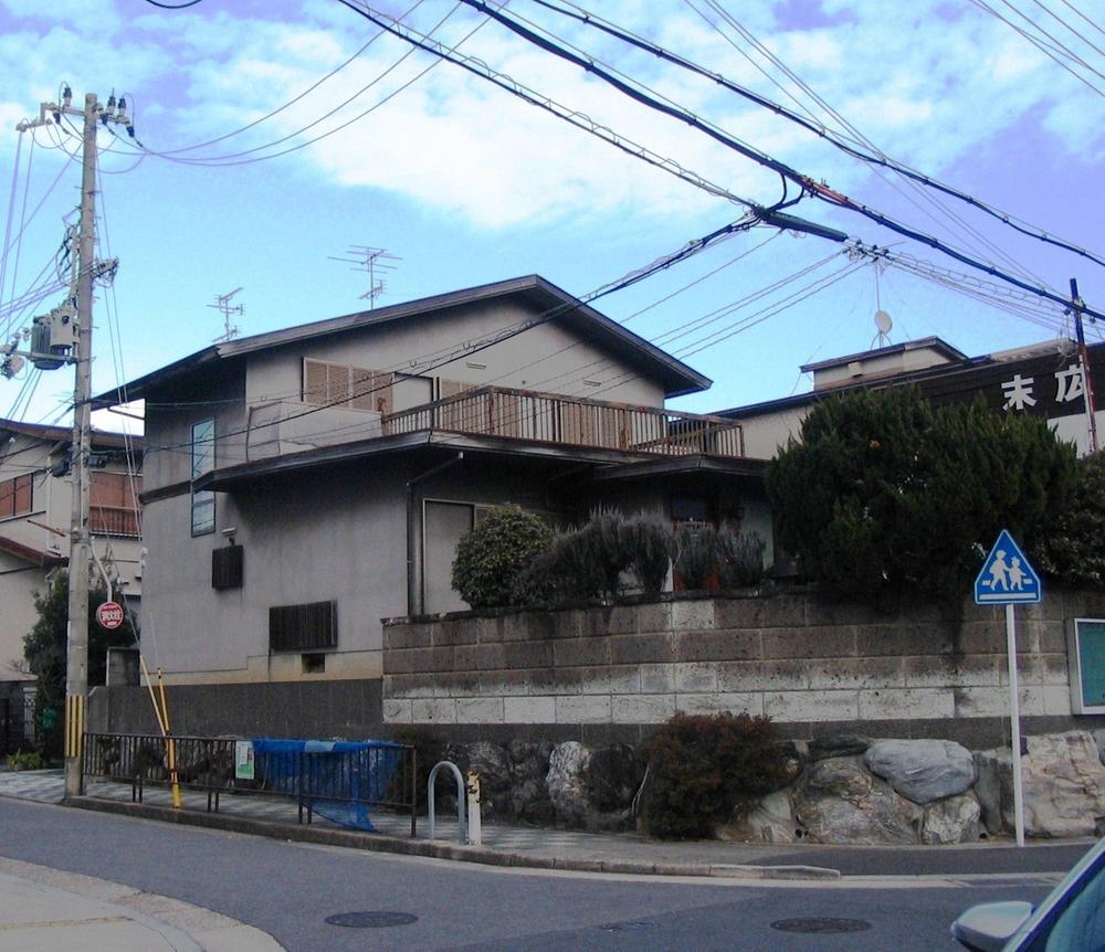 Local appearance photo. Local (January 2013) Shooting