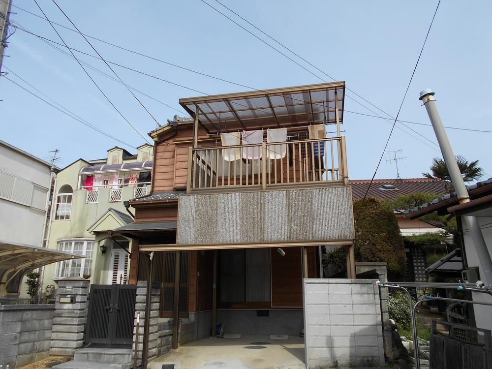 Local appearance photo. Local (March 2013) Shooting