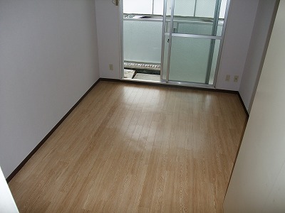 Other. Western-style (4)