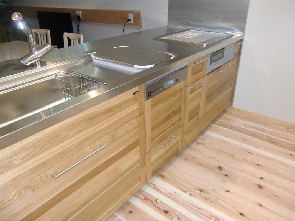 Other. Kitchen construction cases