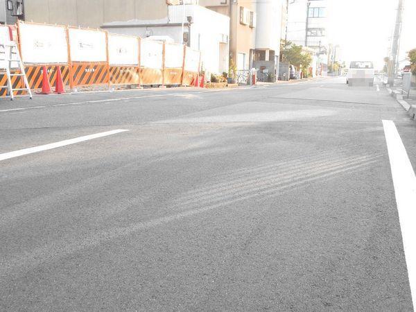 Local photos, including front road. frontage ・ Width spacious! 