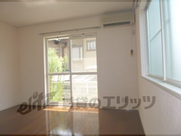 Living and room. dining kitchen