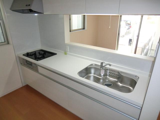 Same specifications photo (kitchen)