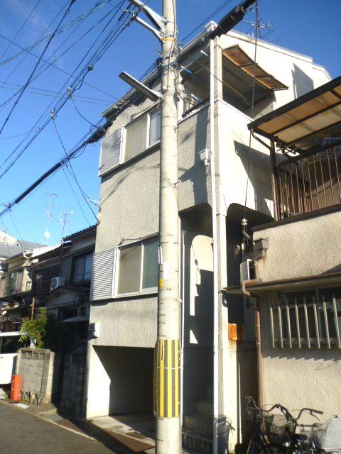 Local appearance photo