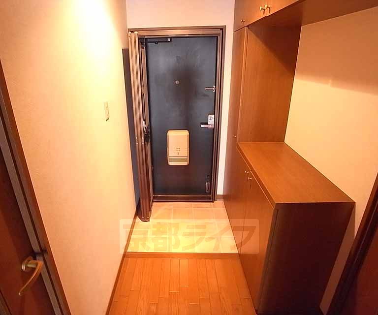 Entrance. A beautiful entrance.