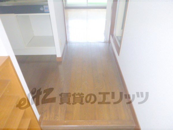 Other room space. Corridor