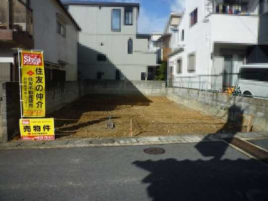 Local land photo. That there is no building conditions, The building is your favorite manufacturer, Out architecture at builders