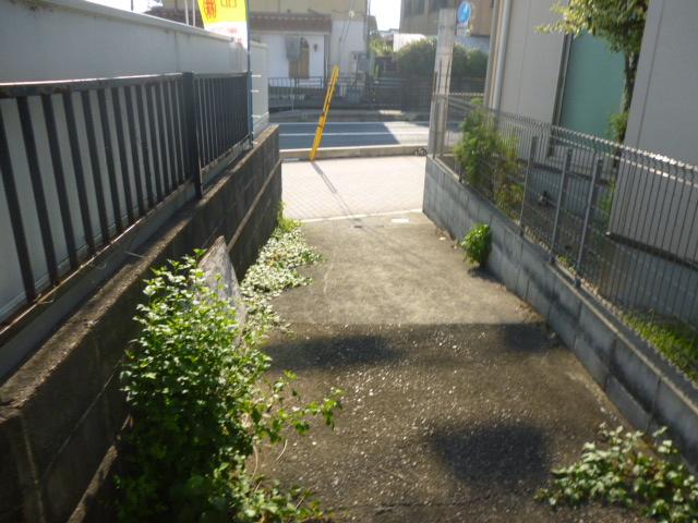 Local photos, including front road