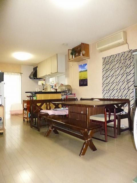 Living. Spacious 14.5 Pledge LDK