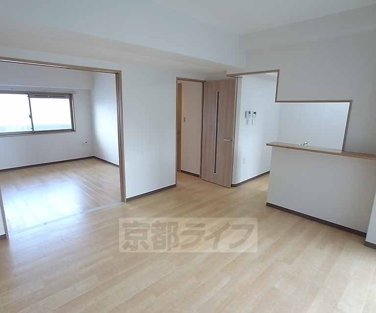 Living and room. 13.1 is the Pledge of LDK.