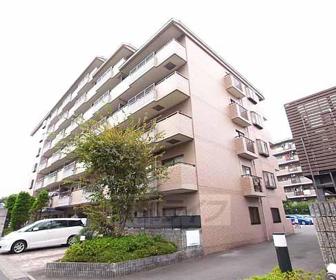 Building appearance. This appearance.