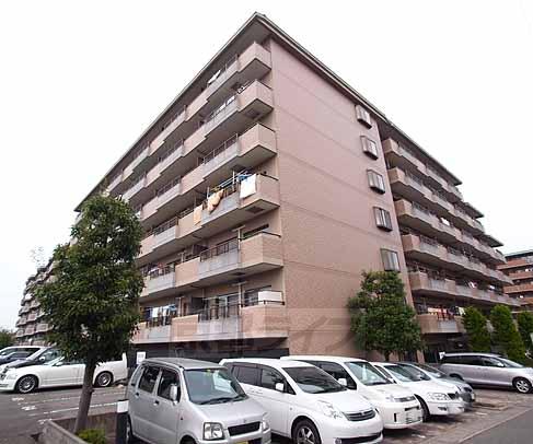 Building appearance. This appearance.