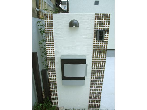 Entrance. Uji ・ 20 years in close contact with the Fushimi area. Regional features and supermarket ・ We are familiar with the location and environment, such as medical facilities. Please feel free to contact us also by other than property. 