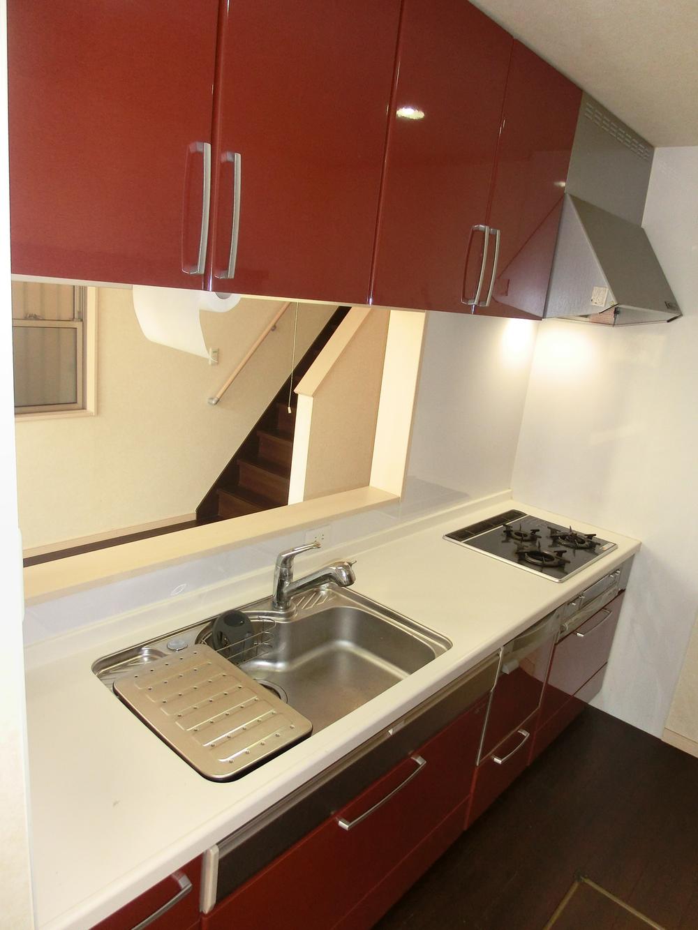 Kitchen. Indoor (10 May 2013) Shooting