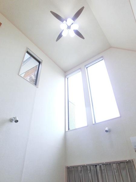 Other introspection. Indoor (10 May 2013) Shooting