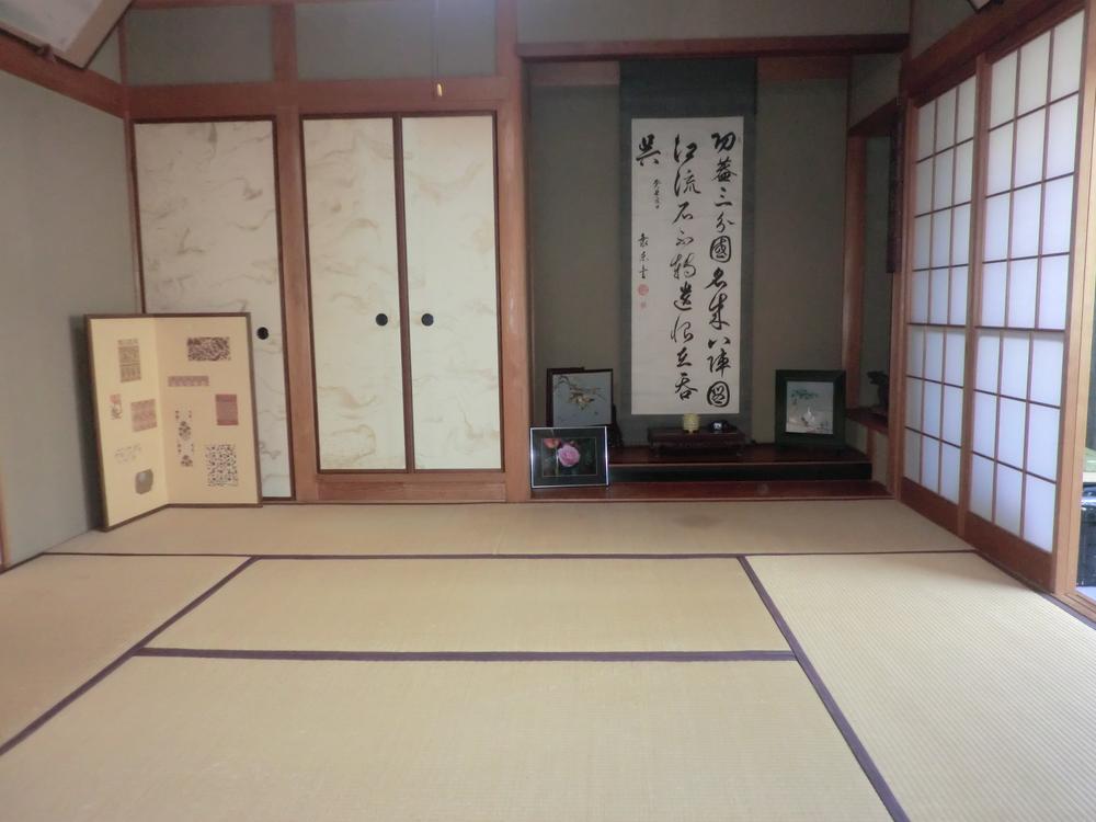 Non-living room. Room (August 2013) Shooting