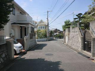 Local photos, including front road. Local (August 2013) Shooting